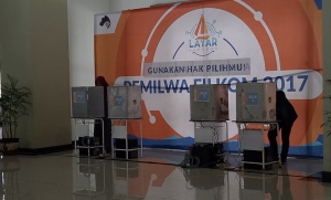 Suasana Pemilwa Filkom 2017 yang diadakan di Gedung F kemarin (6/12). Foto: Tri