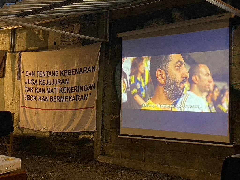 NOBAR DAN DISKUSI “ISTANBUL UNITED”: KEMANUSIAAN DI ATAS RIVALITAS