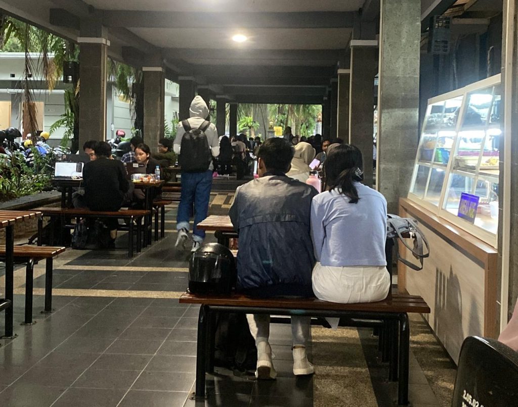 NADA YANG MENGALUN DI TENGAH PENCARIAN DANA