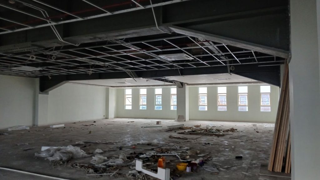 KONTRAKTOR PROYEK PEMBANGUNAN GEDUNG FKG TEMPUH JALUR HUKUM, ULP UB: PEKERJAAN MEREKA TIDAK SELESAI