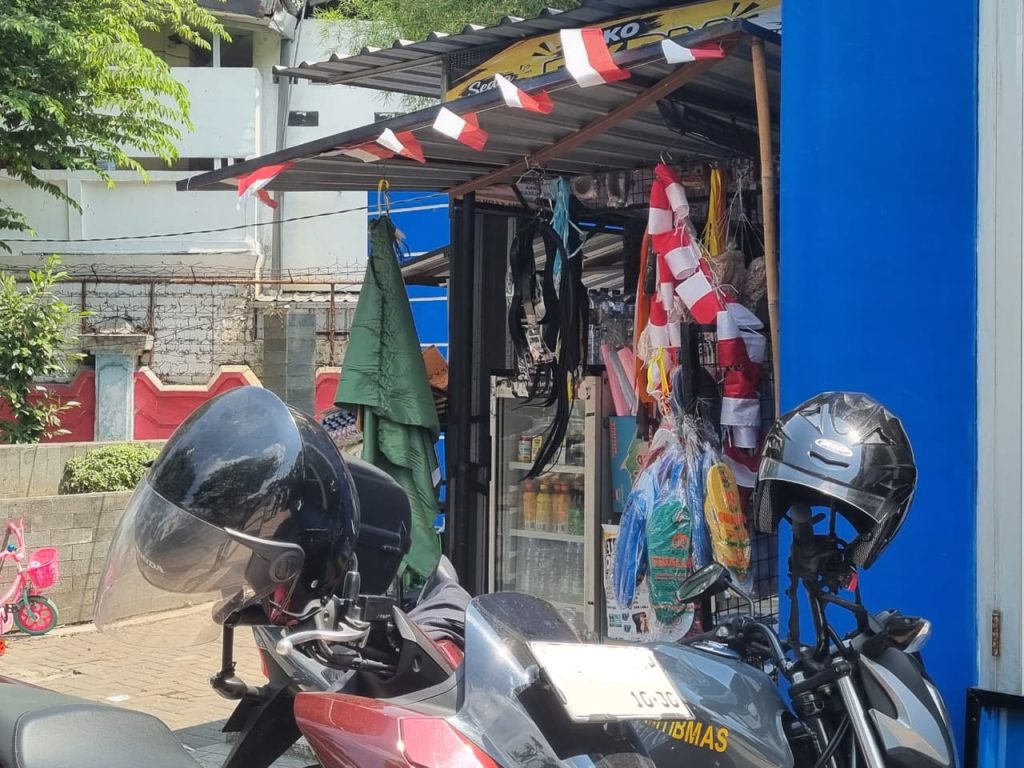 LEMBAYUNG ASA DI SUDUT GERBANG BRAWIJAYA